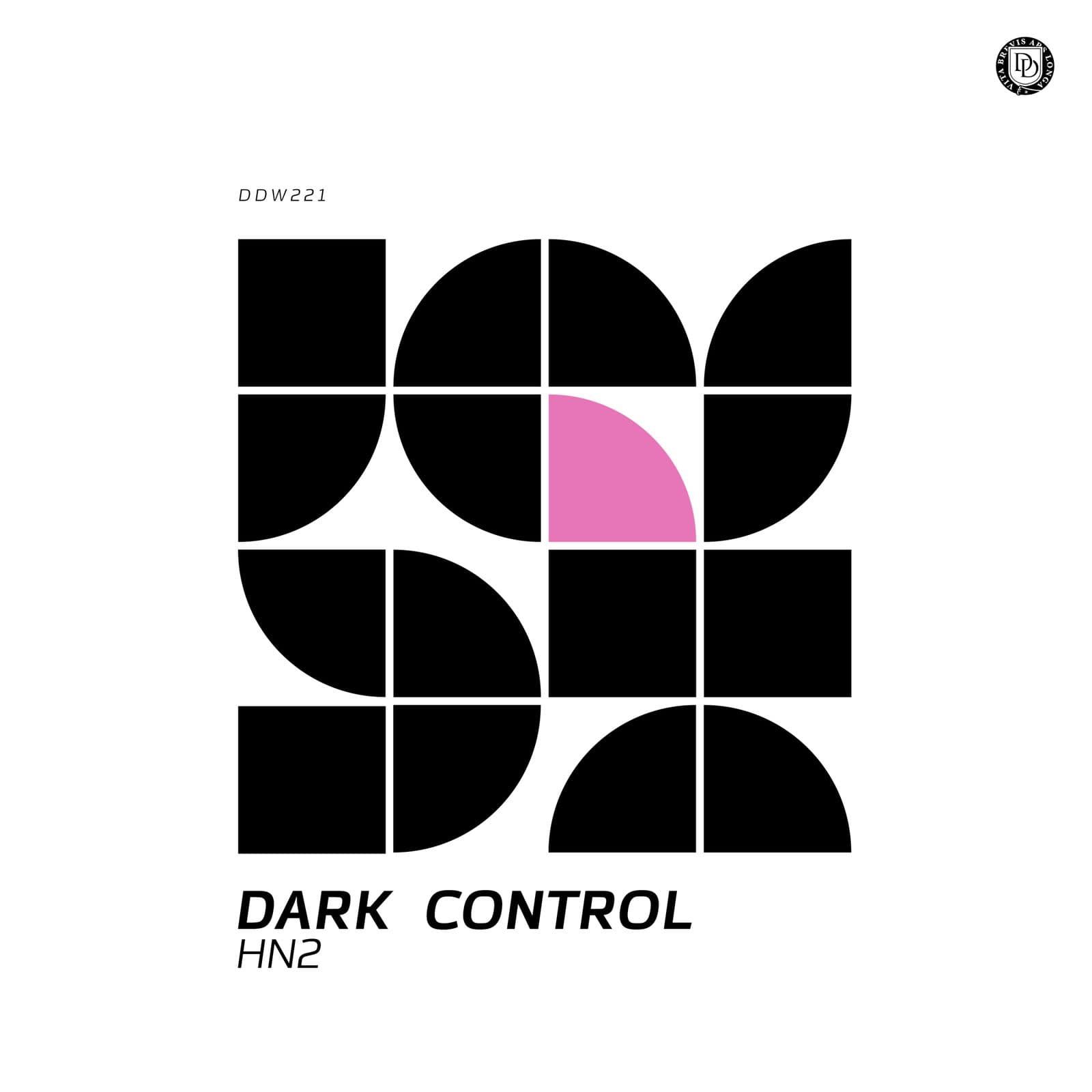 HN2-Dark_Control-_DDW221_-WEB-2026-PTC