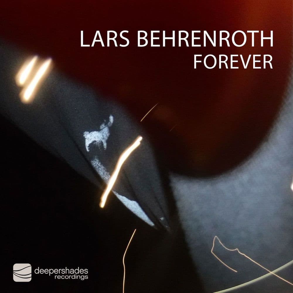 Lars_Behrenroth--Forever-_DSOH119_-SINGLE-WEB-2026-YALLA