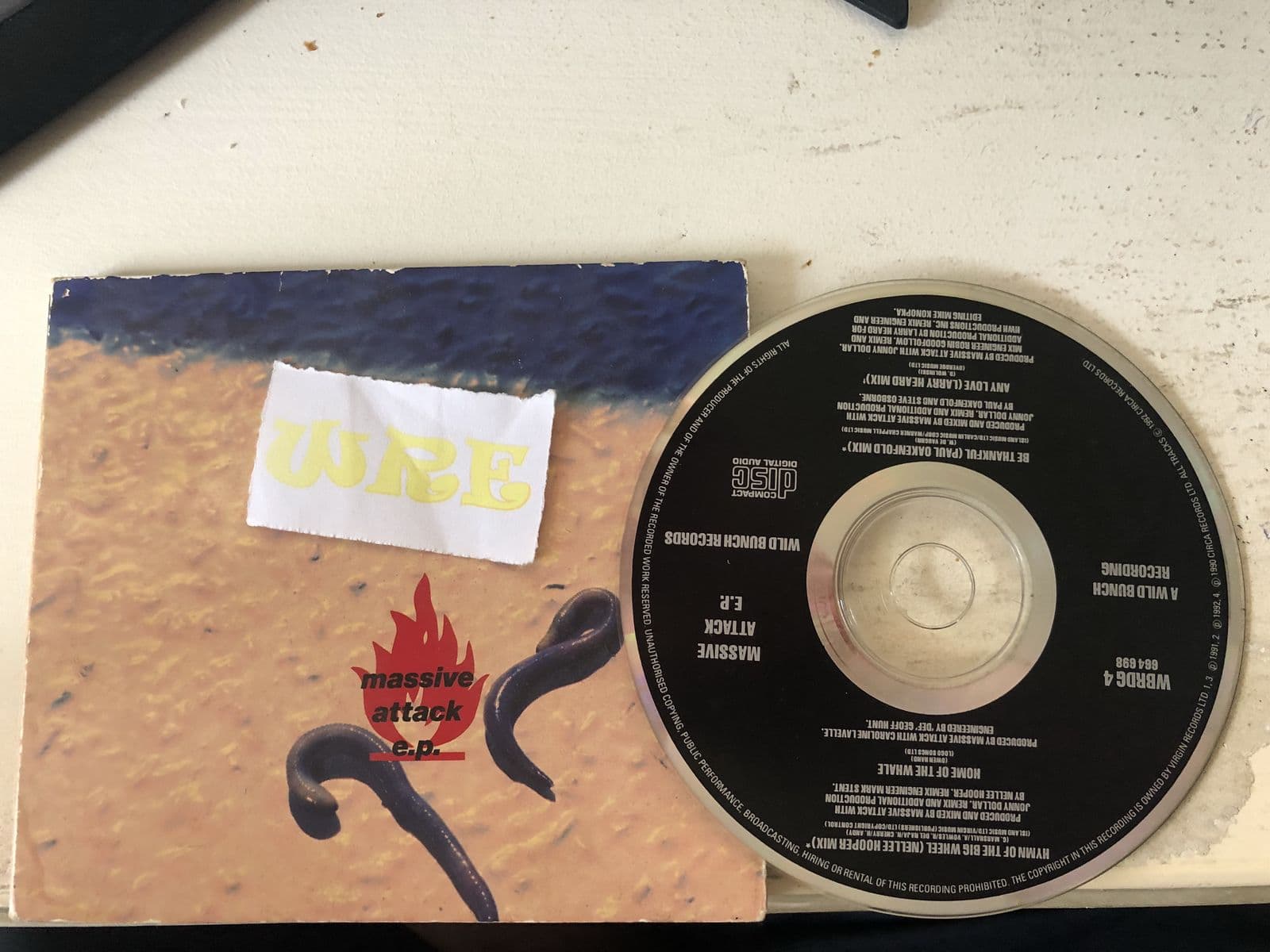 Massive_Attack-Massive_Attack_E.P-_WBRDG_4_-CDEP-FLAC-1992-WRE