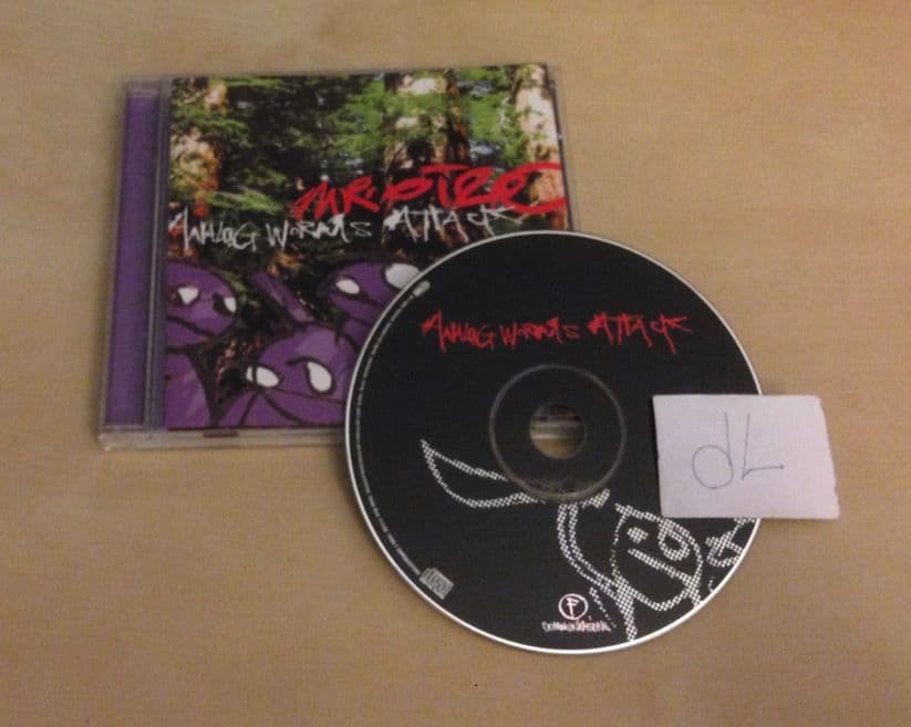 Mr._Oizo-Analog_Worms_Attack-_F113CD_-CD-FLAC-1999-dL