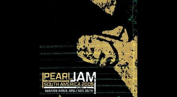 Pearl_Jam-2005_11_25_Ferrocarril_Oeste_Stadium_Buenos_Aires_AR-WEB-2005-QUAVER_iNT