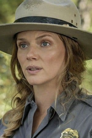 Tracy Spiridakos