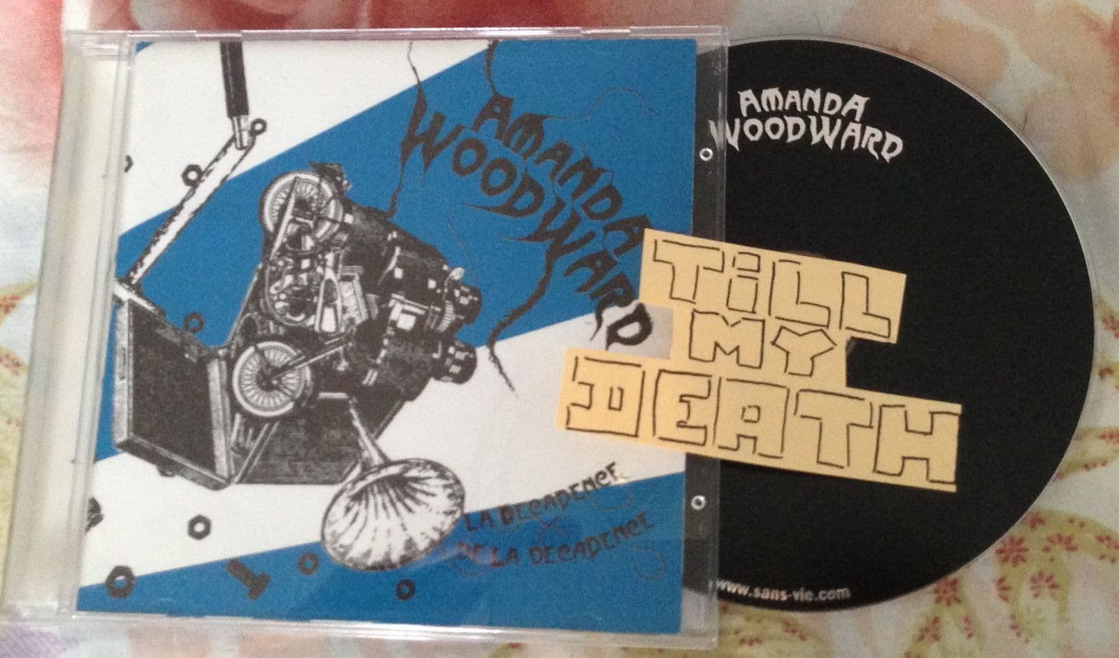 Amanda_Woodward-La_Decadence_De_La_Decadence-FR-Reissue-CD-FLAC-2006-TiLLMYDEATH