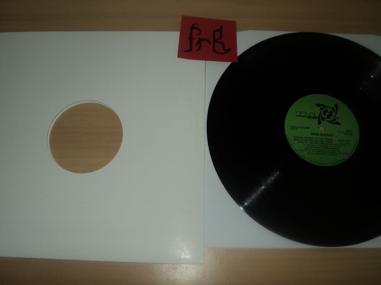 Main_Source-Watch_Roger_Do_His_Thing-REISSUE-VINYL-FLAC-2005-FrB