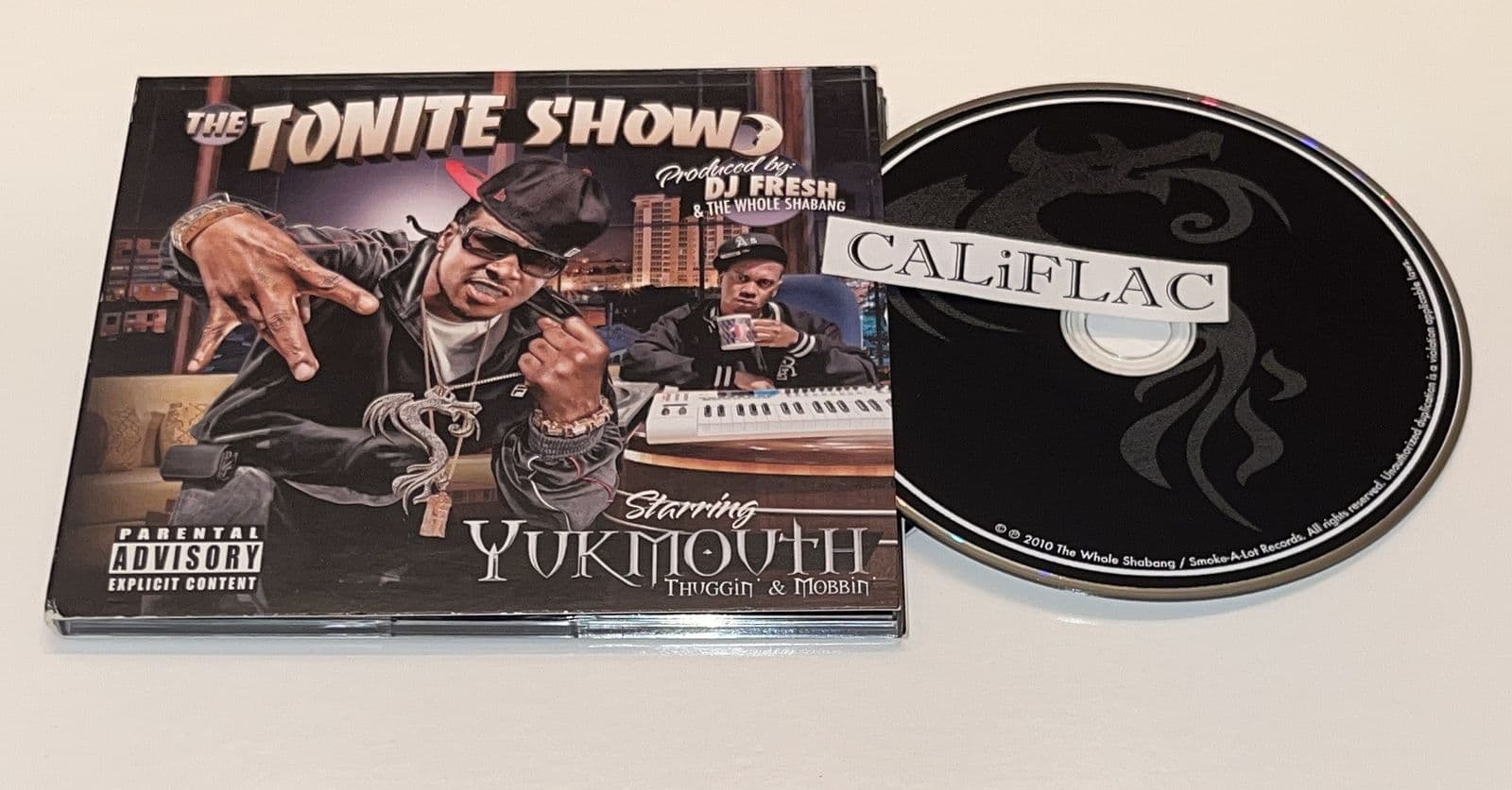 Yukmouth-The_Tonite_Show_Starring_Yukmouth_Thuggin_And_Mobbin-CD-FLAC-2010-CALiFLAC