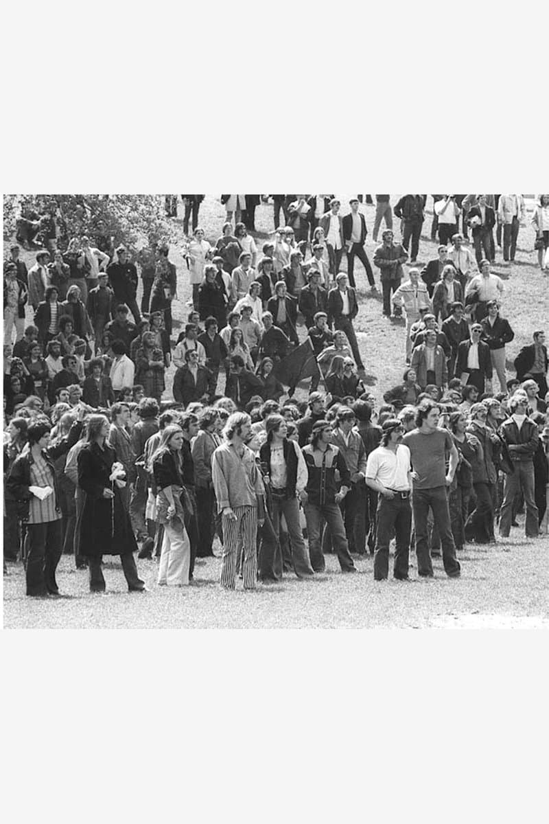 Howard.Means.67.Shots.Kent.State.and.the.End.of.American.Innocence.2016.RETAiL.EPUB.eBook-NODE